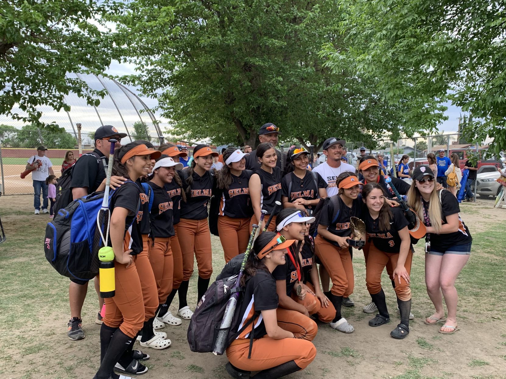 Selma wins Tulare Classic championship